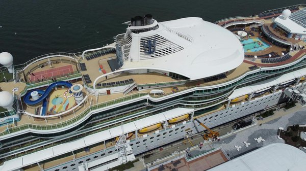 Où découvrir les traditions des chasseurs-cueilleurs Hadza en Tanzanie ?